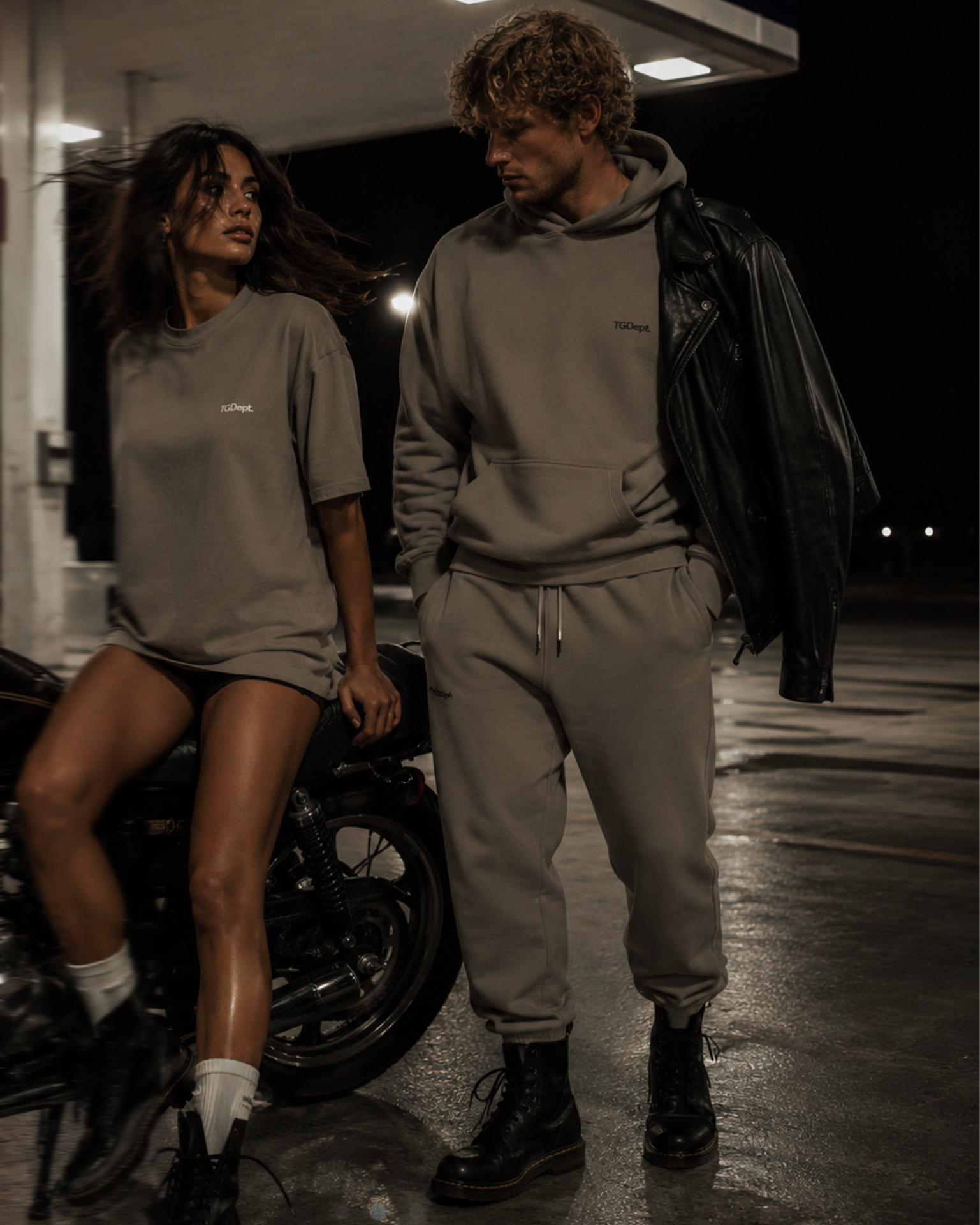 Obsidian Mist - Hoodie