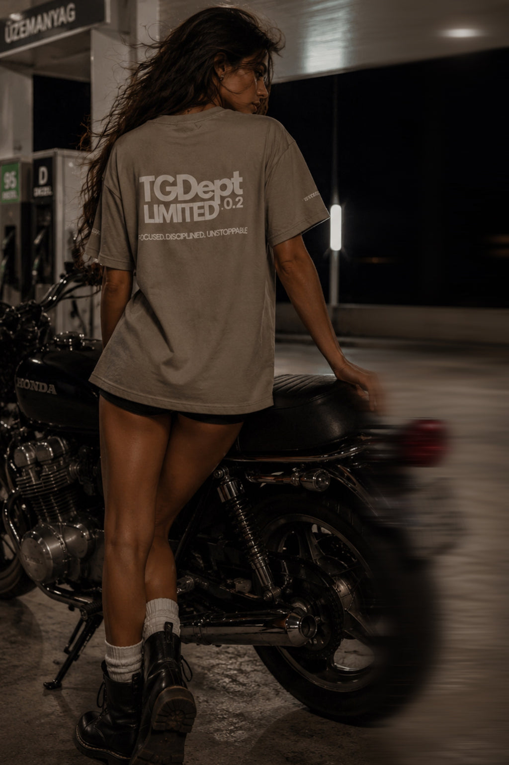 Taupe Mist - Oversized Tee
