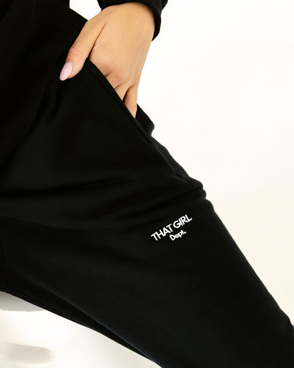 THAT GIRL SWEATSHIRT SET - Eclipse Black