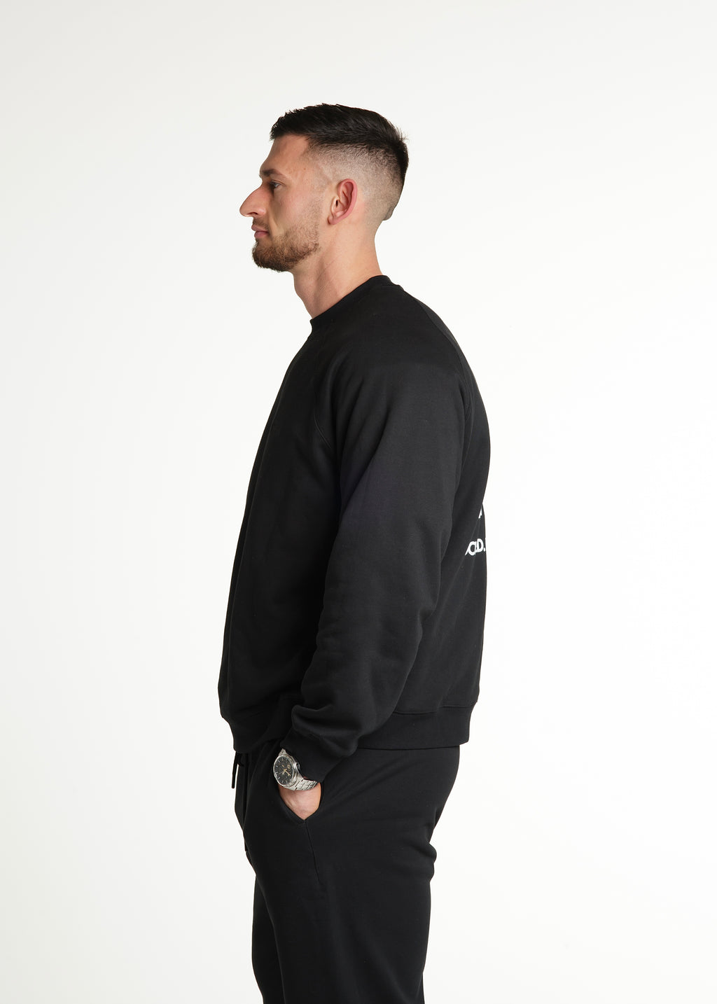 Eclipse Black Sweatshirt -  Drop 0.2 (Focused.)