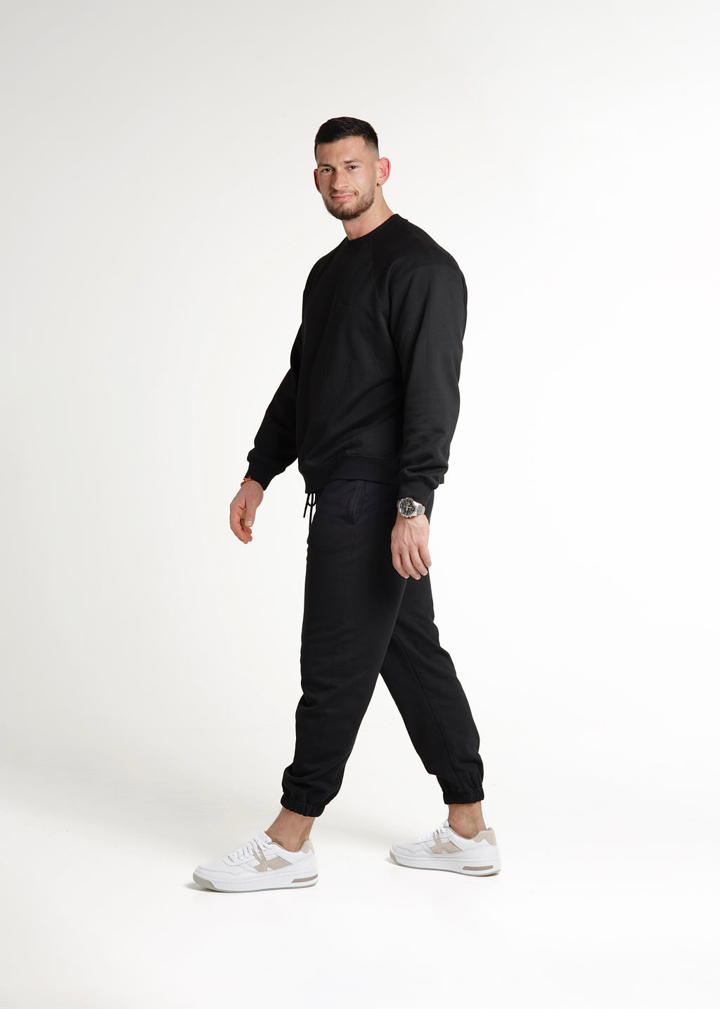 Focused. Sweatshirt Set - Eclipse Black - Drop 0.2