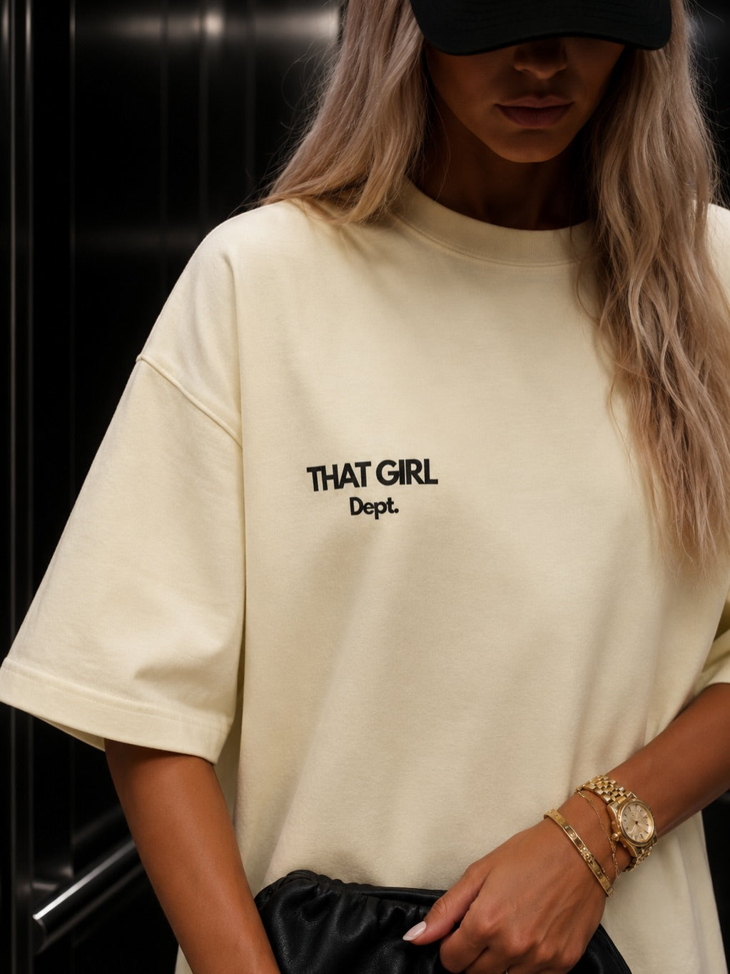 Oversized Tee | Plot Twist Pendin